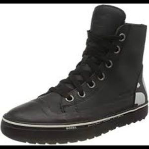 New! NEVER WORN! Sorel high top Sneakers